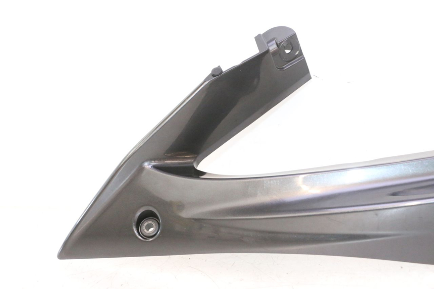photo de CARENADO LATERAL DELANTERO IZQUIERDO SUPERIOR YAMAHA YZF R6 600 (2008 - 2009) - Otra perspectiva