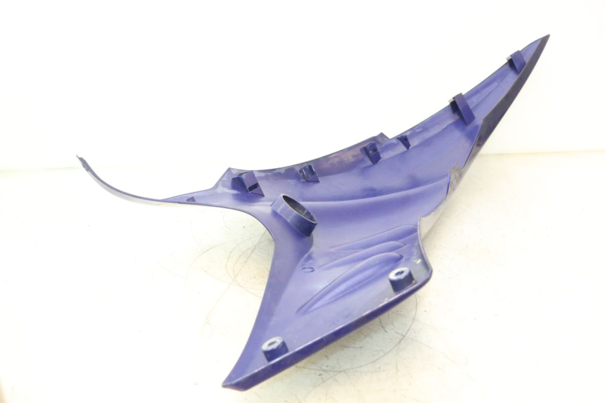 photo de CARENADO DELANTERO IZQUIERDO YAMAHA WAVE RUNNER GP R 1200 (2000 - 2003) - Otra perspectiva