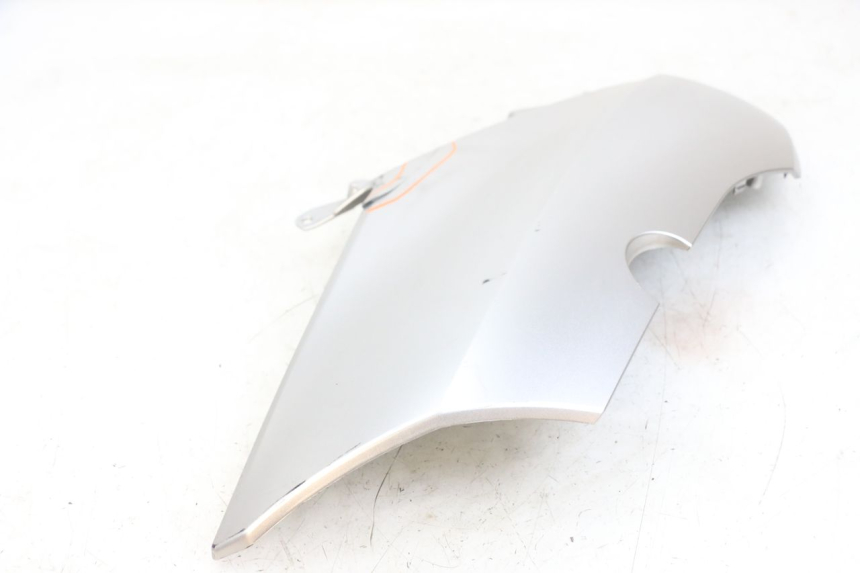 photo de FLANCO LATERAL DELANTERO IZQUIERDO YAMAHA XMAX X-MAX ABS 125 (2017 - 2020) - Recambio usado revisado