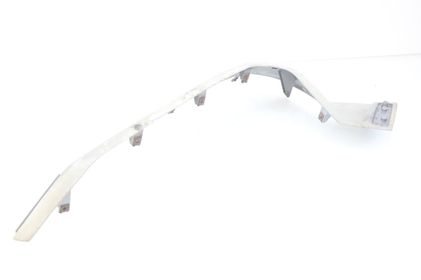 photo de FLANCO LATERAL DELANTERO IZQUIERDO YAMAHA XMAX X-MAX 125 (2006 - 2009) - Estado de la superficie y material