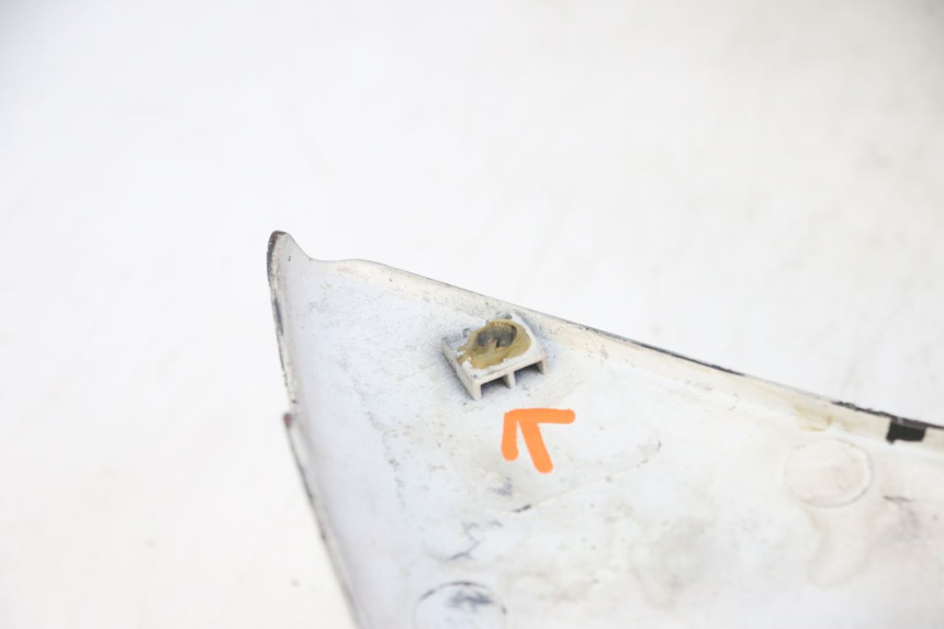 photo de CARENADO DELANTERO IZQUIERDO HONDA XLV VARADERO 125 (2000 - 2006) - Estado de la superficie y material