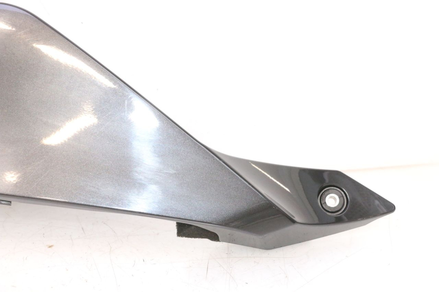 photo de CARENADO DELANTERO IZQUIERDO YAMAHA YZF R6 600 (2008 - 2009) - Detalle de la pieza