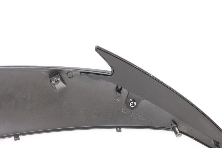photo de CARENADO DELANTERO IZQUIERDO YAMAHA YZF R6 600 (2008 - 2009) - Primer plano de alta resolución