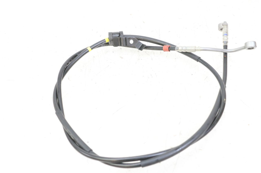 photo de MANGUERA DE FRENO DELANTERO ROYAL ENFIELD SCRAM 411 (2022 - 2024) - Primer plano técnico