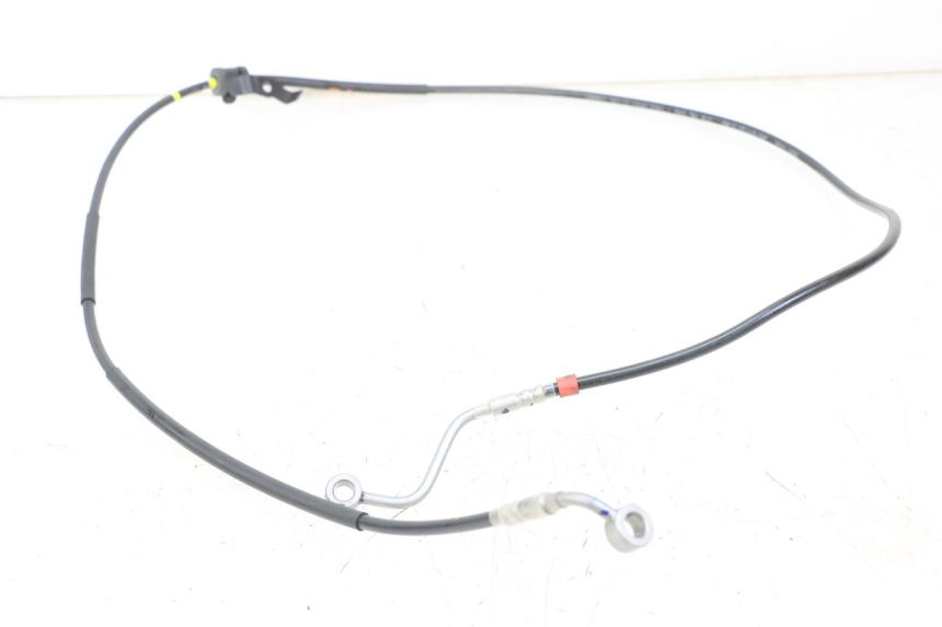 photo de MANGUERA DE FRENO DELANTERO ROYAL ENFIELD SCRAM 411 (2022 - 2024) - Detalles de los puntos de fijación