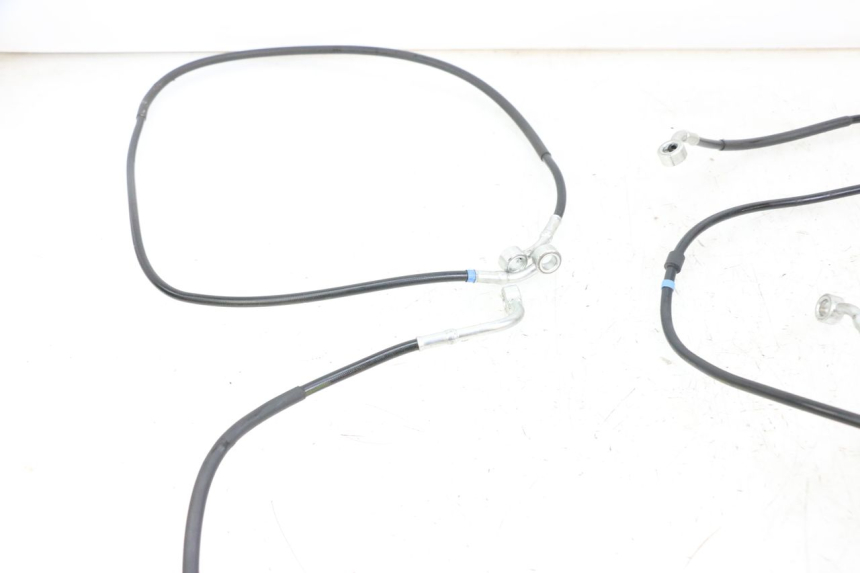 photo de MANGUERA DE FRENO DELANTERO Y TRASERO HUSQVARNA SVARTPILEN 401 (2018 - 2023) - Zoom estado de uso