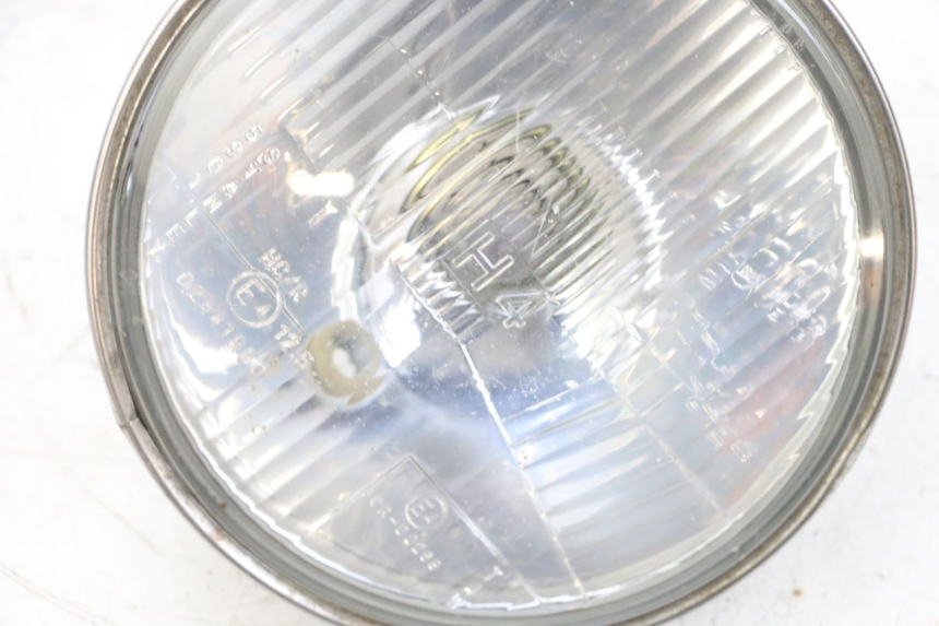 photo de FARO DELANTERO HONDA NTV REVERSE 650 (1988 - 1988) - Detalles de los puntos de fijación