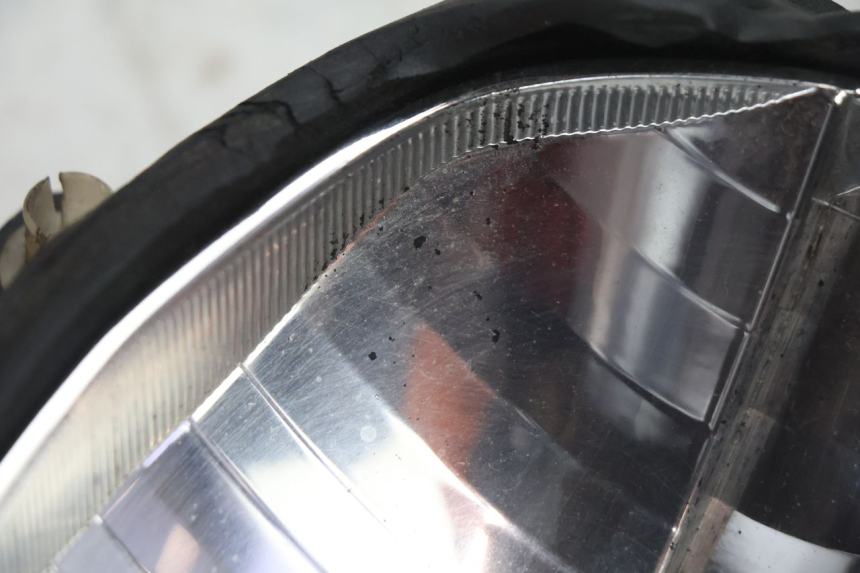 photo de FONDO DE FARO PIAGGIO ZIP 2T 50 (2009 - 2019) - Zoom estado de uso