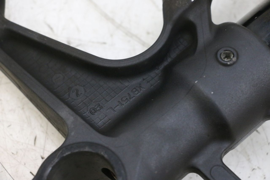 photo de HORQUILLA SUZUKI GSXR GSX-R 1000 (2003 - 2004) - Primer plano de alta resolución