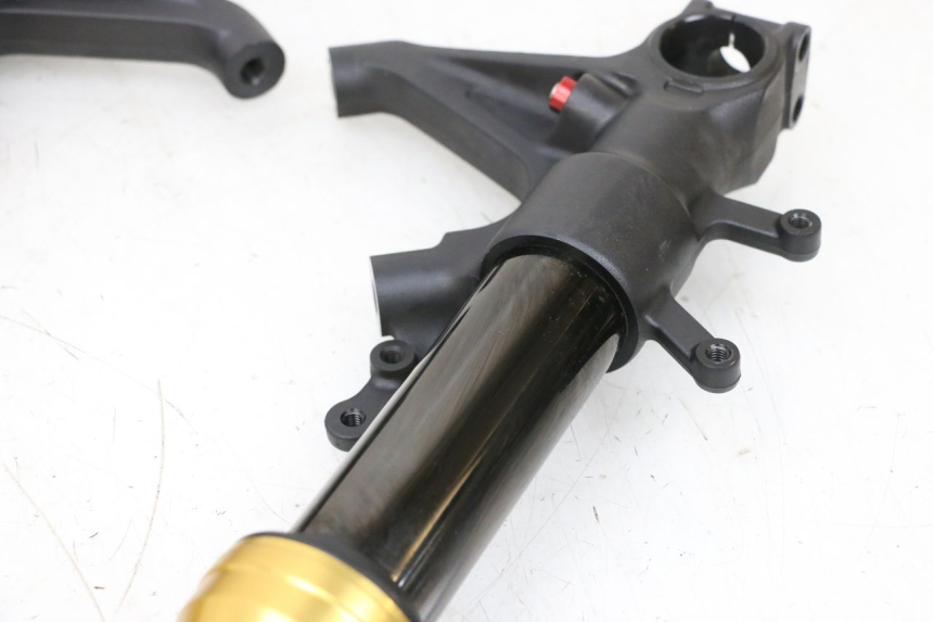 photo de HORQUILLA SUZUKI GSXR GSX-R 1000 (2003 - 2004) - Otra perspectiva