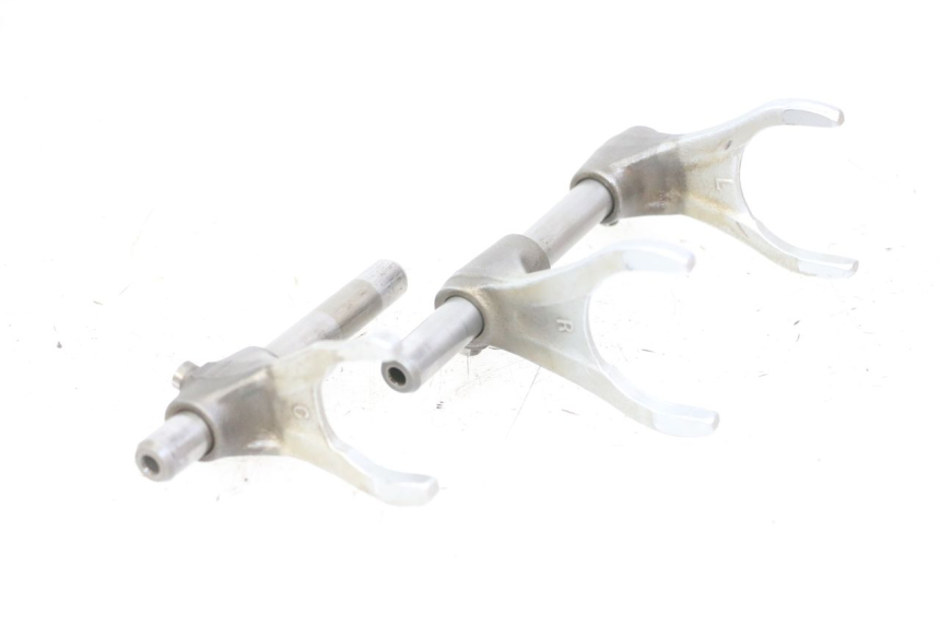 photo de CAJA CAMBIOS HORQUILLA YAMAHA FZS FAZER 600 (2001 - 2003) - Otra perspectiva