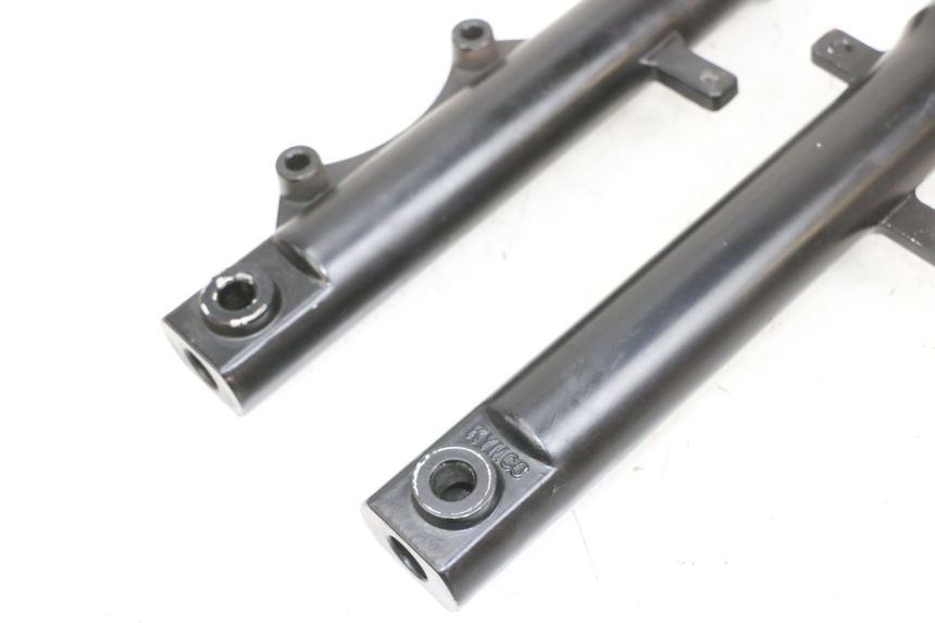 photo de BOTELLA HORQUILLA  KYMCO AGILITY 16+ 4T 50 (2018 - 2023) - Vista general del producto