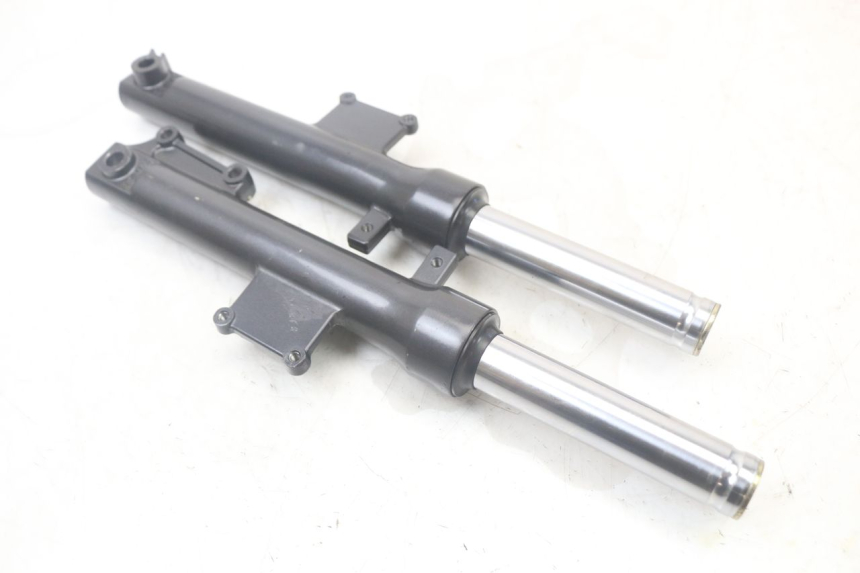 photo de TUBO DE HORQUILLA KYMCO AGILITY 4T 50 (2018 - 2022) - Otra perspectiva