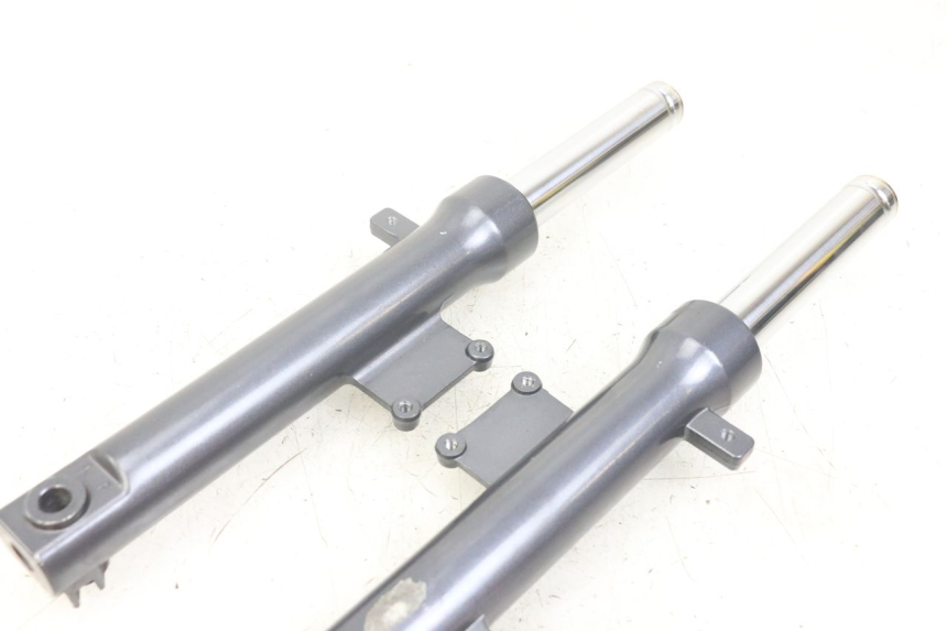 photo de TUBO DE HORQUILLA KYMCO AGILITY 4T 50 (2018 - 2022) - Vista general del producto