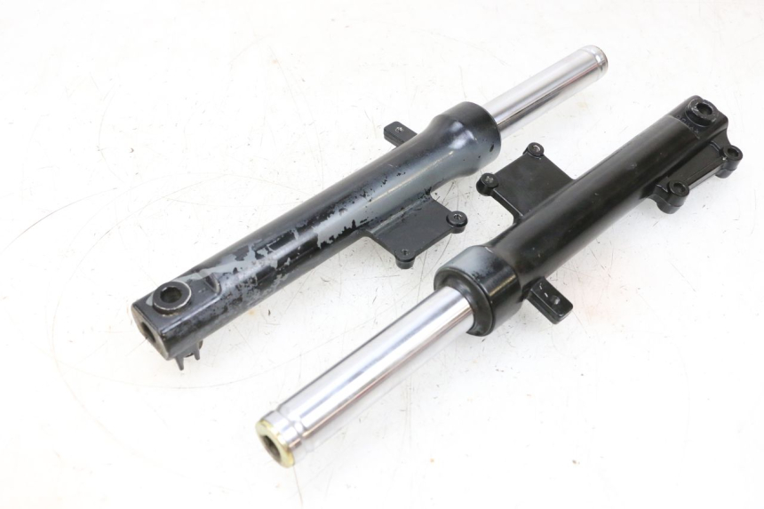 photo de TUBO DE HORQUILLA KYMCO AGILITY 4T 50 (2018 - 2022) - Vista principal