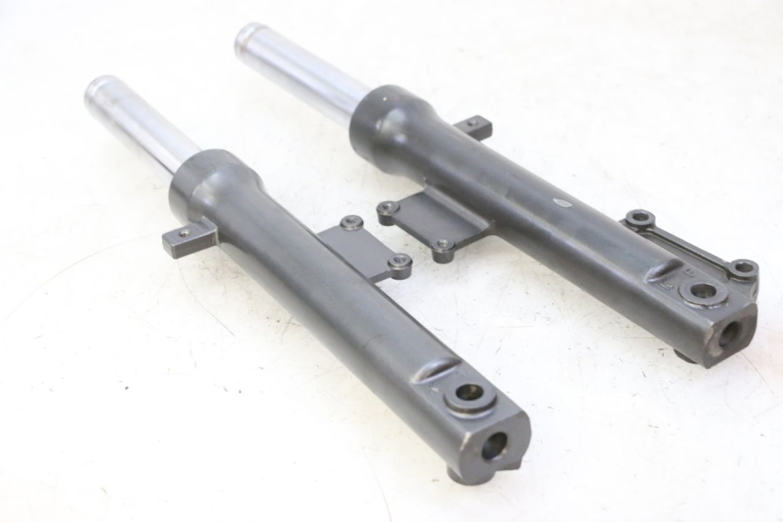 photo de BOTELLA HORQUILLA  KYMCO AGILITY NAKED RENOUVO 2T 50 (2011 - 2018) - Zoom estado de uso