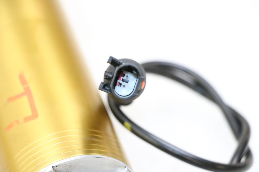 photo de BOTELLA HORQUILLA  BMW S RR ABS S1000RR 1000 (2015 - 2018) - Vista general del producto