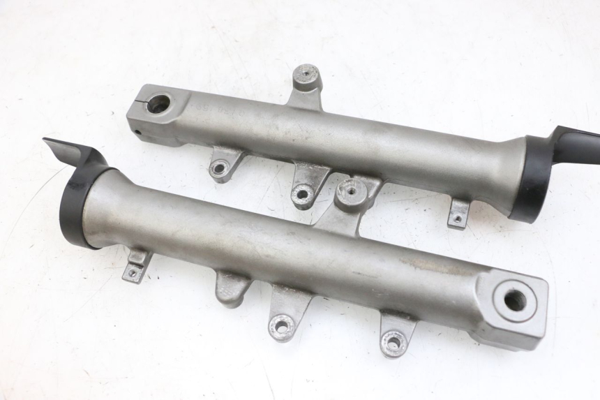 photo de BOTELLA HORQUILLA  SUZUKI BURGMAN EXECUTIVE ABS 650 (2006 - 2012) - Detalle de la pieza