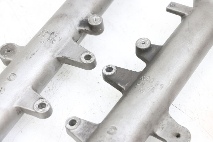 photo de BOTELLA HORQUILLA  SUZUKI BURGMAN EXECUTIVE ABS 650 (2006 - 2012) - Marcados y referencias originales