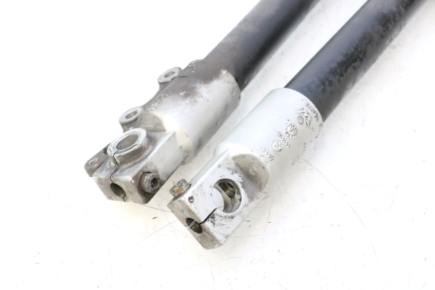 photo de BOTELLA HORQUILLA  BMW C1 125 (2000 - 2003) - Recambio usado revisado