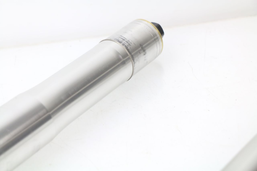 photo de BOTELLA HORQUILLA  HONDA CBR RR FIREBLADE 1000 (2006 - 2007) - Ángulo de visión alternativo