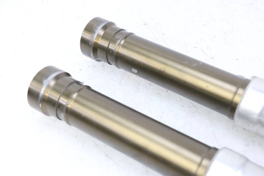 photo de BOTELLA HORQUILLA  HONDA CBR RR FIREBLADE 900 (1992 - 1994) - Recambio usado revisado