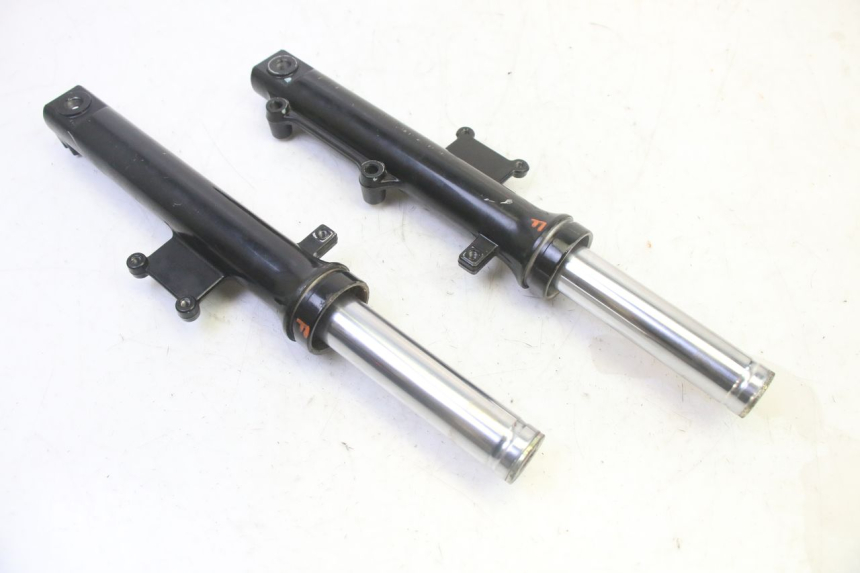 photo de BOTELLA HORQUILLA  SYM CROX 4T 50 (2016 - 2023) - Detalle de la pieza