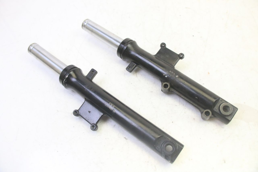 photo de BOTELLA HORQUILLA  SYM CROX 4T 50 (2016 - 2023) - Zoom estado de uso