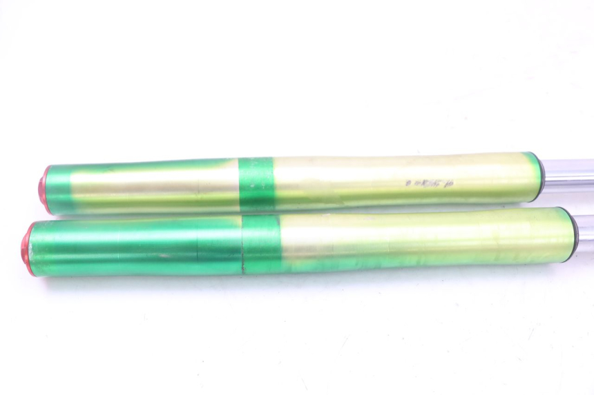 photo de BOTELLA HORQUILLA  CCR DIRT BIKE 125 - Zoom estado de uso