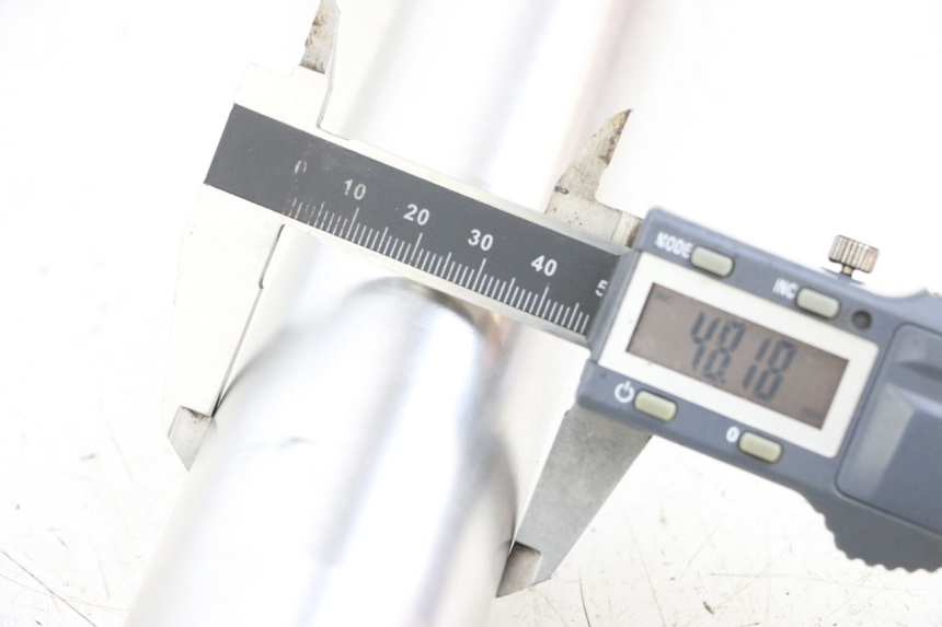 photo de Tubo de horquilla KSR RACING DRIFT 140 - Detalle de la pieza