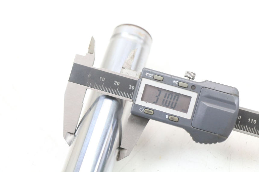 photo de BOTELLA HORQUILLA DERECHA  KYMCO AGILITY 4T 50 (2005 - 2018) - Marcados y referencias originales