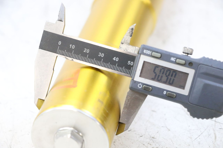 photo de BOTELLA HORQUILLA DERECHA  BMW G310 R 310 (2016 - 2020) - Otra perspectiva