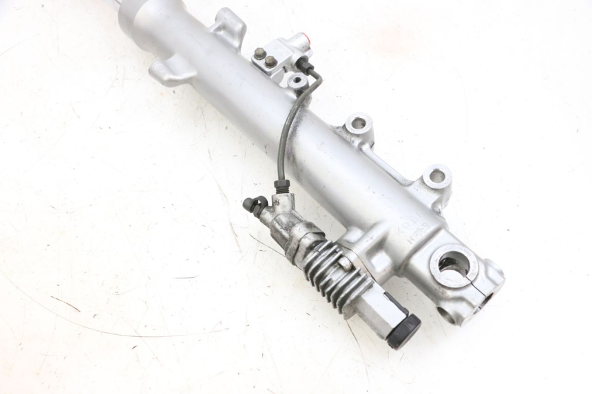 photo de BOTELLA HORQUILLA DERECHA  KAWASAKI GPZ RX 1000 (1986 - 1988) - Zoom estado de uso