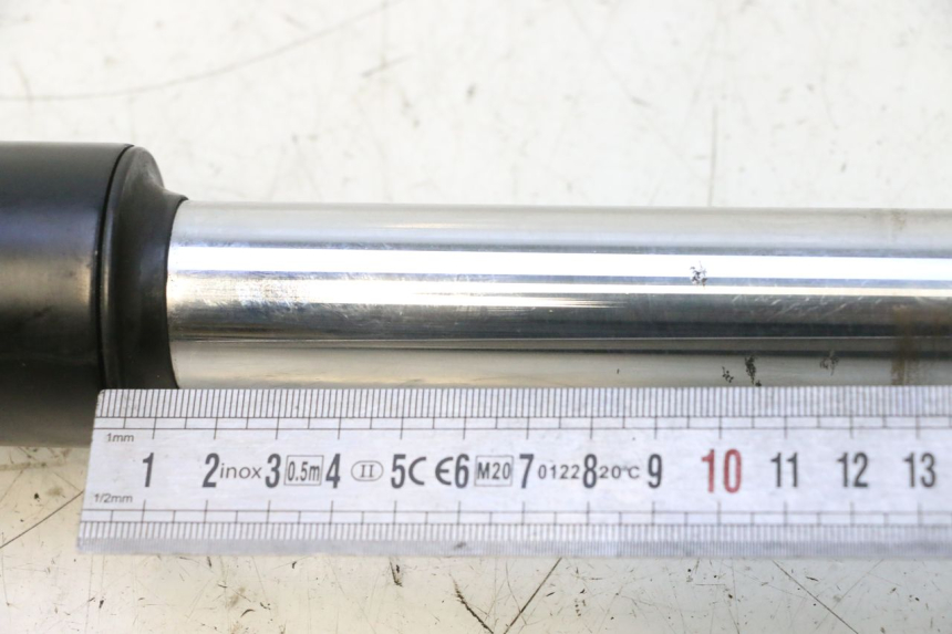 photo de BOTELLA HORQUILLA DERECHA  KYMCO SUPER 8 2T 50 (2007 - 2013) - Marcados y referencias originales