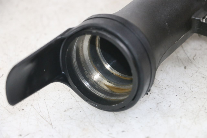 photo de TUBO DE HORQUILLA DERECHO YAMAHA TDM ABS 900 (2002 - 2014) - Primer plano técnico