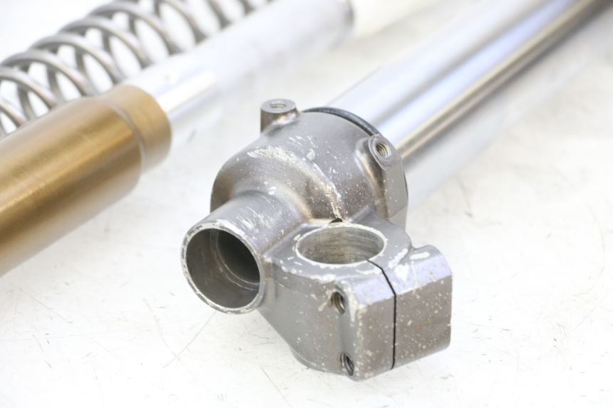 photo de BOTELLA HORQUILLA DERECHA  YAMAHA YZF YZ-F 450 (2014 - 2016) - Ángulo de visión alternativo