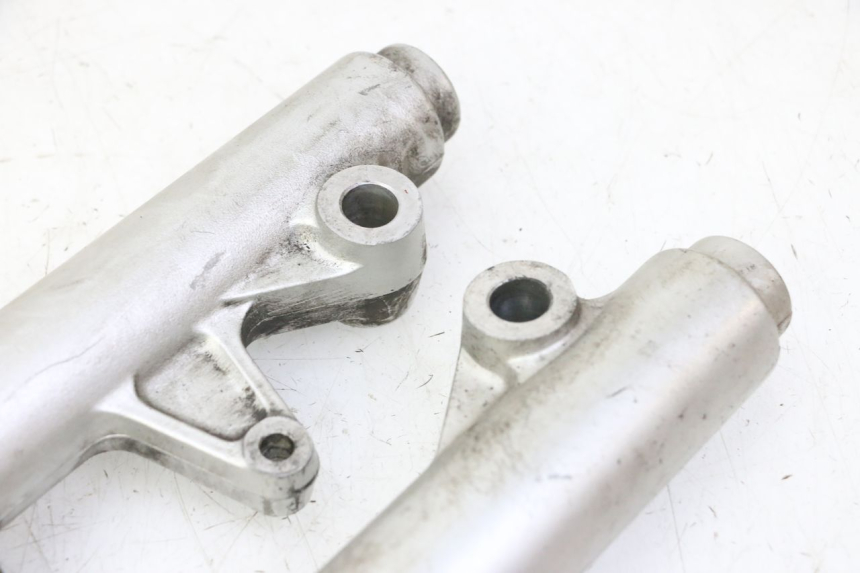 photo de BOTELLA HORQUILLA  HONDA FES S-WING SWING ABS 125 (2007 - 2015) - Recambio usado revisado