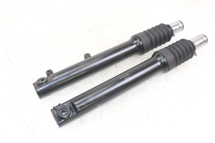 photo de TUBO DE HORQUILLA SYM FIDDLE 3 III 125 (2014 - 2020) - Vista principal