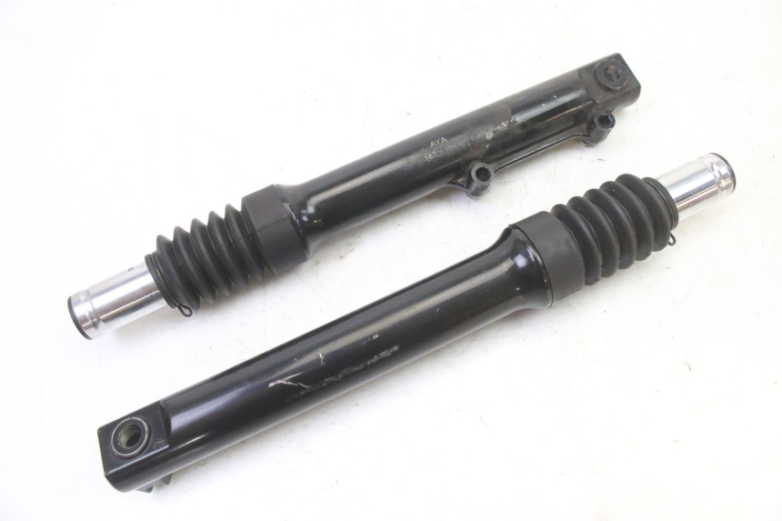 photo de TUBO DE HORQUILLA SYM FIDDLE 3 III 125 (2014 - 2020) - Recambio usado revisado