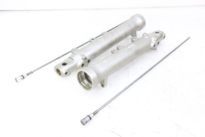 photo de BOTELLA HORQUILLA  YAMAHA FJ 36Y 1100 (1984 - 1985) - Características distintivas