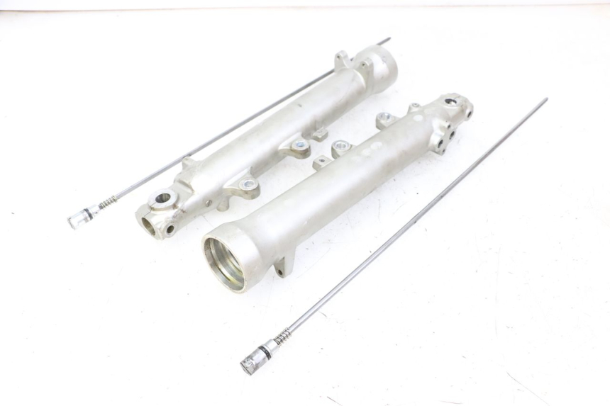 photo de BOTELLA HORQUILLA  YAMAHA FJ 36Y 1100 (1984 - 1985) - Otra perspectiva