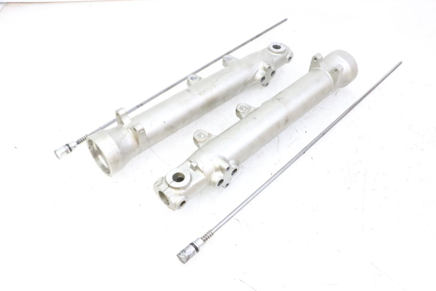 photo de BOTELLA HORQUILLA  YAMAHA FJ 36Y 1100 (1984 - 1985) - Primer plano técnico