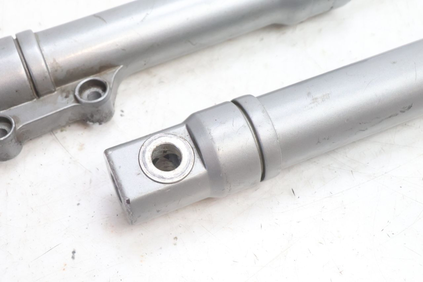 photo de TUBO DE HORQUILLA PIAGGIO FLY 2T 50 (2004 - 2017) - Estado de la superficie y material