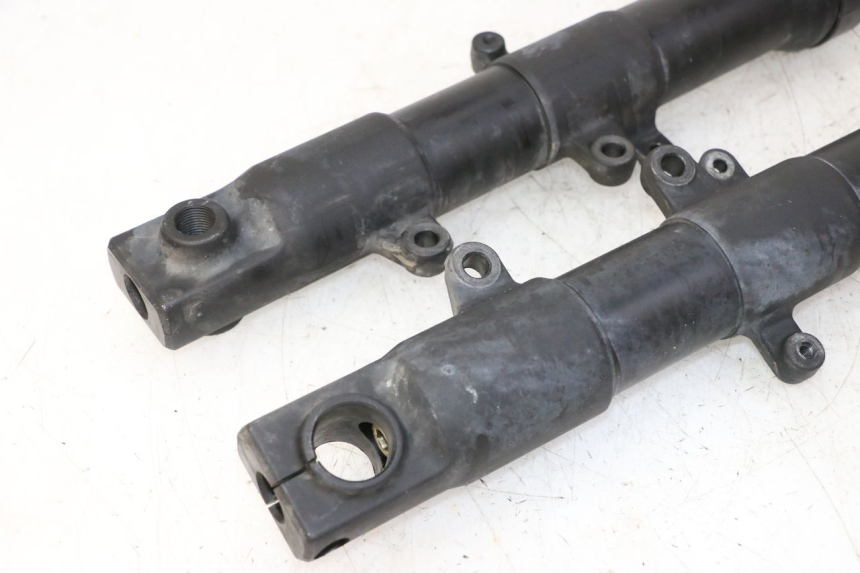 photo de BOTELLA HORQUILLA  YAMAHA FZ6 FAZER S2 600 (2007 - 2011) - Otra vista del artículo