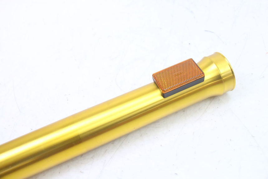 photo de BOTELLA HORQUILLA  BMW G310 R 310 (2016 - 2020) - Zoom estado de uso