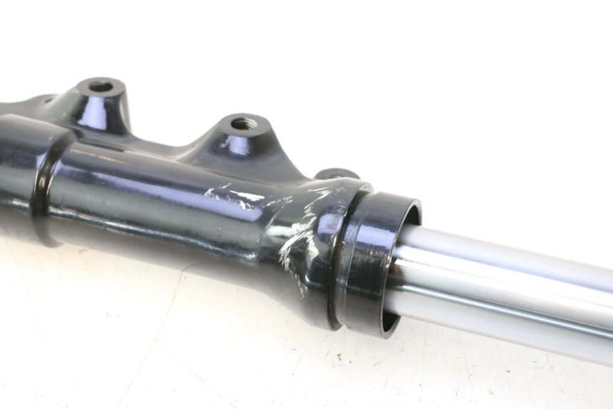 photo de BOTELLA HORQUILLA IZQUIERDA YAMAHA BW'S BWS 125 (2010 - 2013) - Vista general del producto