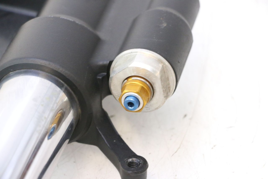 photo de BOTELLA HORQUILLA IZQUIERDA YAMAHA YZF R6 600 (2008 - 2009) - Recambio usado revisado