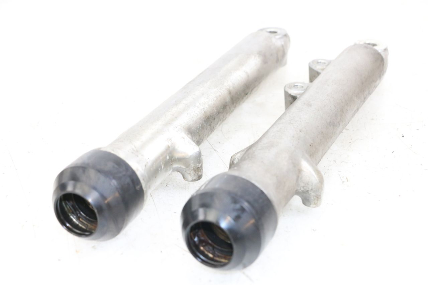 photo de BOTELLA HORQUILLA  SUZUKI GN 125 (1997 - 2000) - Zoom estado de uso