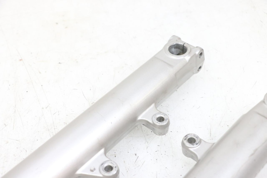 photo de BOTELLA HORQUILLA  SUZUKI GSF N BANDIT 600 (1996 - 1999) - Recambio usado revisado