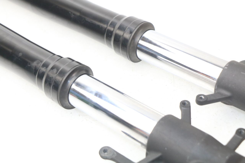 photo de BOTELLA HORQUILLA  SUZUKI GSX-R GSXR K16 1000 (2012 - 2016) - Otra vista del artículo